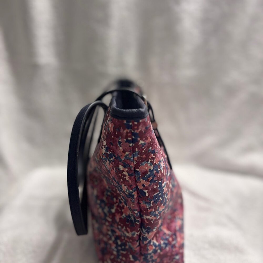 Nine West Floral Tote Bag in Coated Canvas Feminine Ditsy Prairie core - Picture 5 of 14